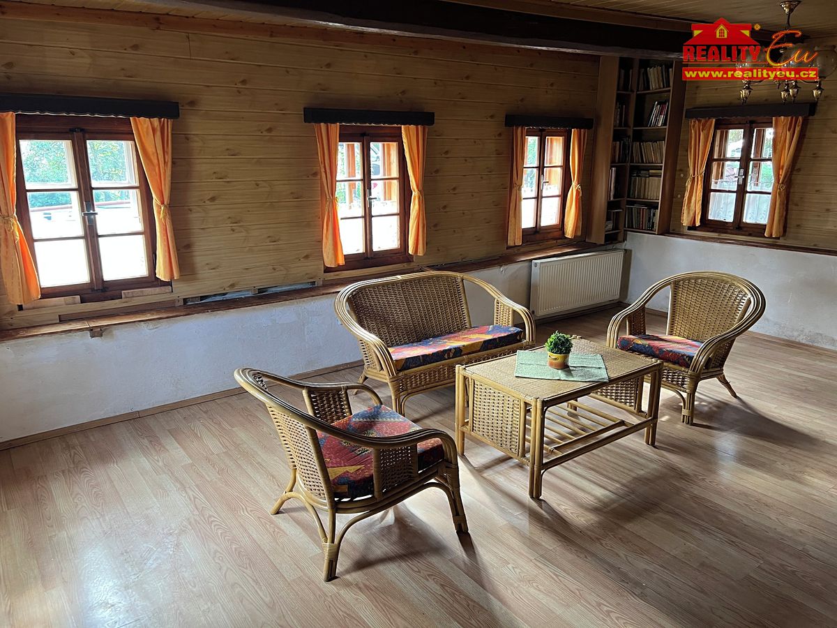 Prodej chalupy 65 m², pozemek 1054 m² – fotografie 2