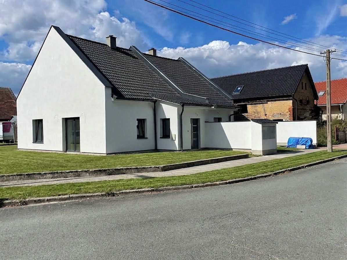 Prodej rodinného domu 101 m², pozemek 207 m² – fotografie 3