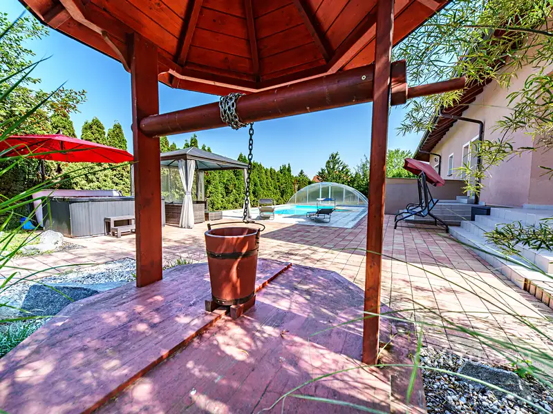 Prodej rodinného domu 545 m², pozemek 2148 m², Chlumčany – náhled fotky 3