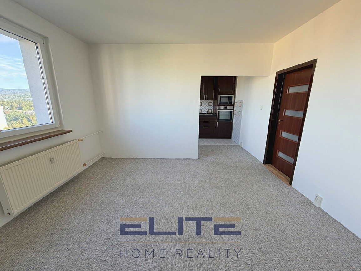 Pronájem bytu 3+kk 59 m² – fotografie 2
