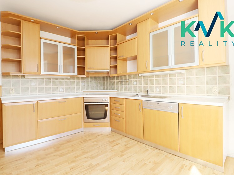 Будинок на продаж, 220 м² (2 з 36)