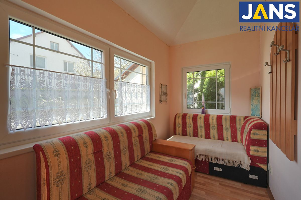 Prodej rodinného domu 117 m², pozemek 1093 m² – fotografie 5