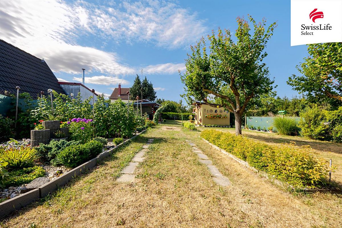 Prodej chaty 34 m², pozemek 438 m² – fotografie 2
