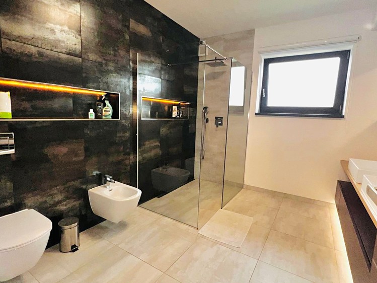 Prodej domu, 147 m² (14 z 19)