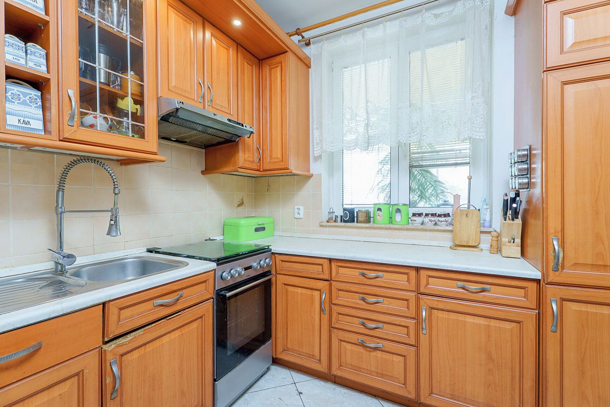 Prodej rodinného domu 160 m², pozemek 540 m² – fotografie 5