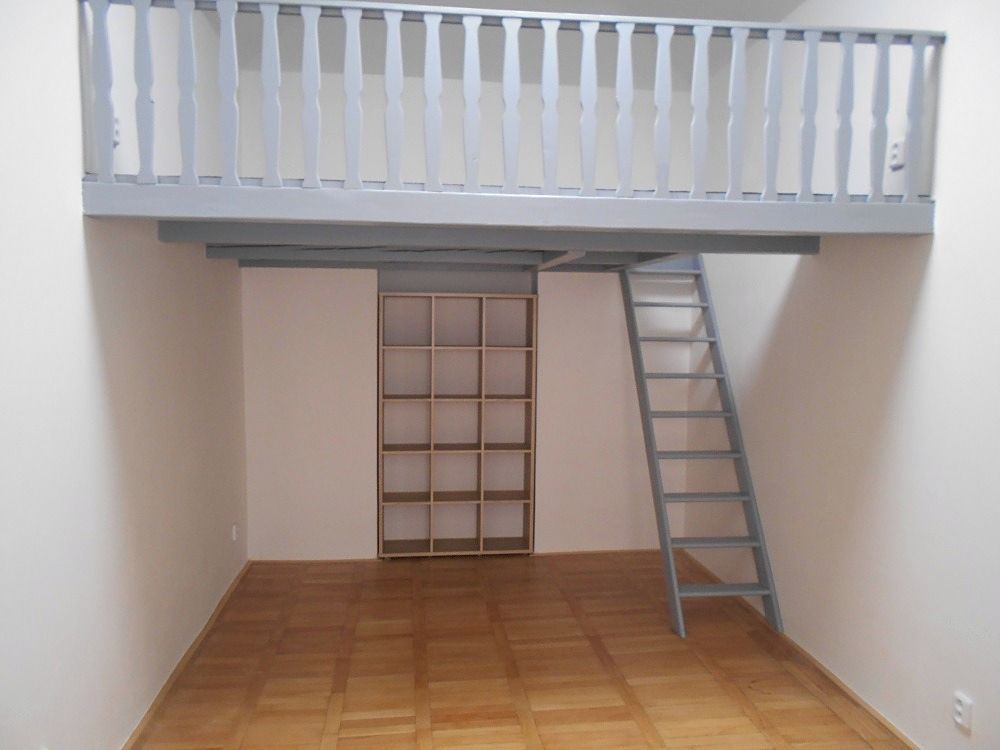 Pronájem bytu 1+kk 40 m²