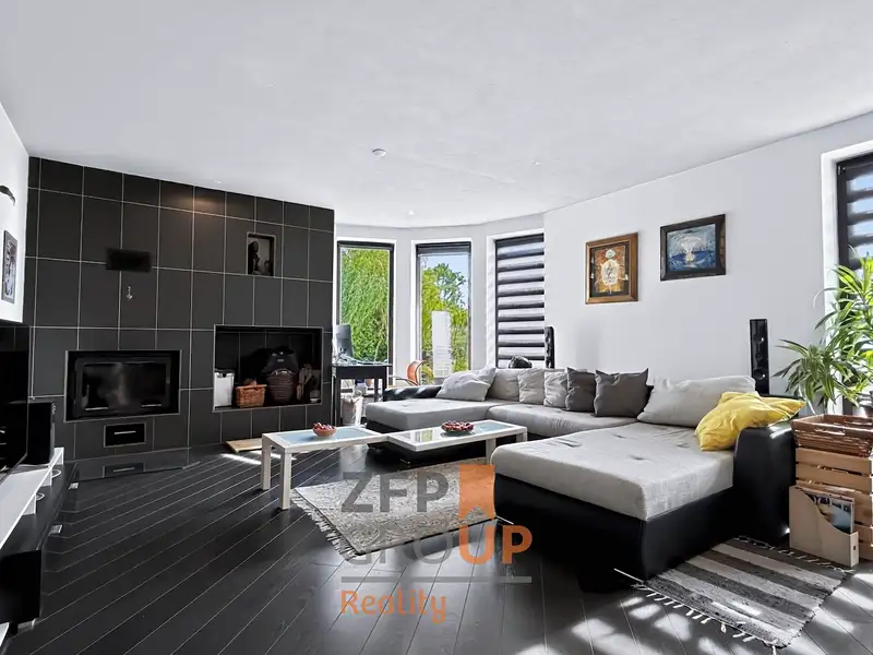 Prodej rodinného domu 180 m², pozemek 311 m², Blatnice pod Svatým Antonínkem – náhled fotky 2