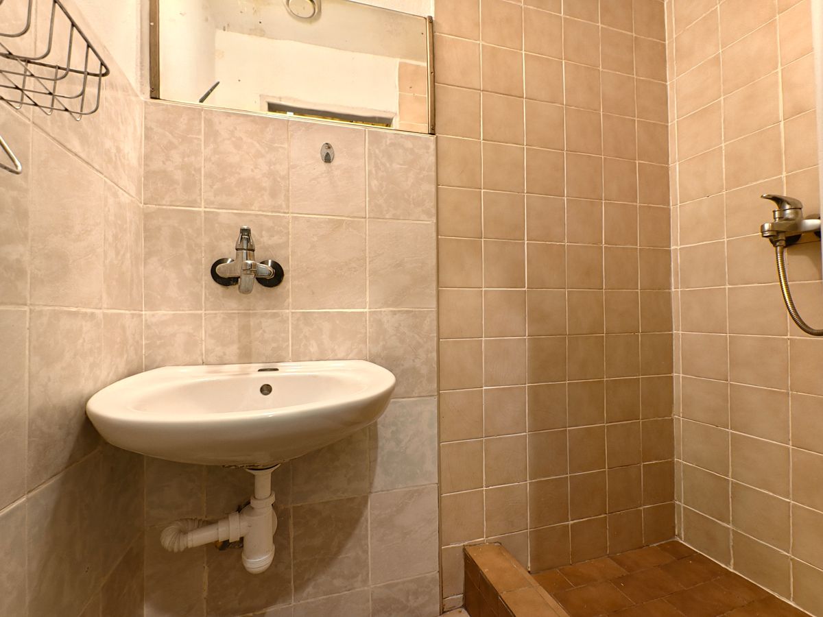 Pronájem bytu 1+1 30 m² – fotografie 3