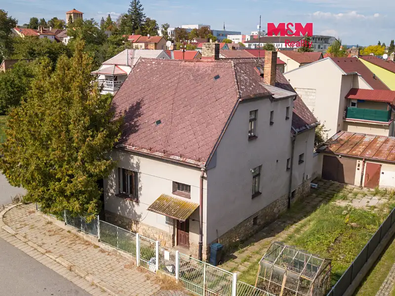 Prodej rodinného domu 135 m², pozemek 376 m², Jindřichův Hradec – náhled fotky 1