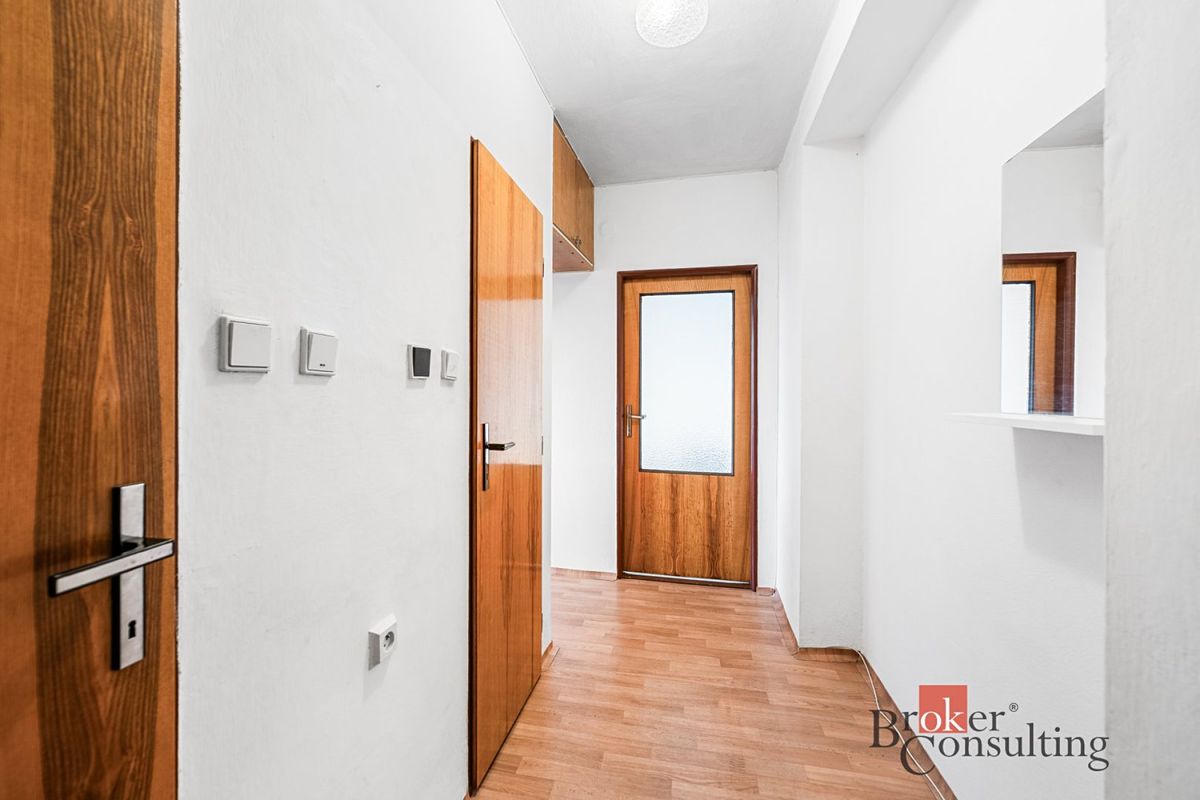 Prodej bytu 1+1 34 m² – fotografie 2