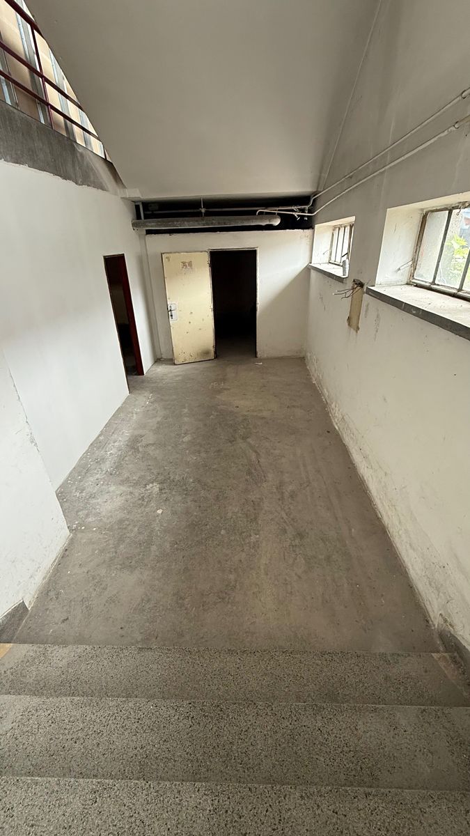 Pronájem skladového prostoru 37 m² – fotografie 3