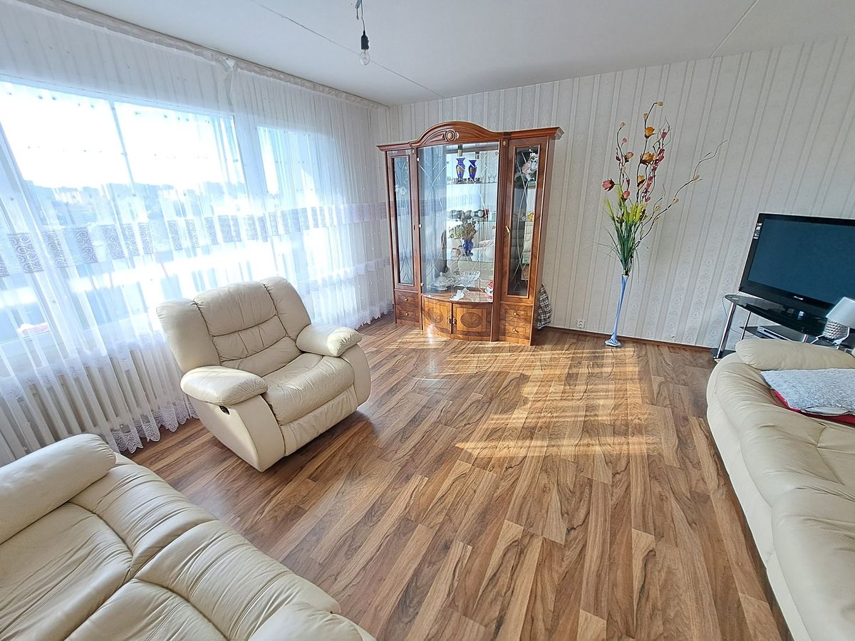 Pronájem bytu 3+1 73 m² – fotografie 2