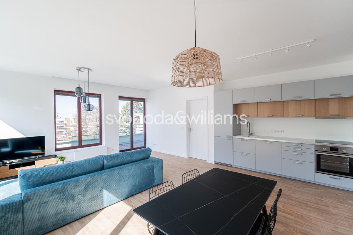 Pronájem bytu 2+kk 83 m² – fotografie 4