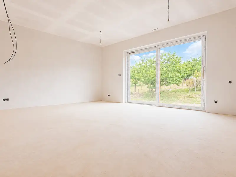 Prodej bytu 3+kk 81 m², Holubice – náhled fotky 2