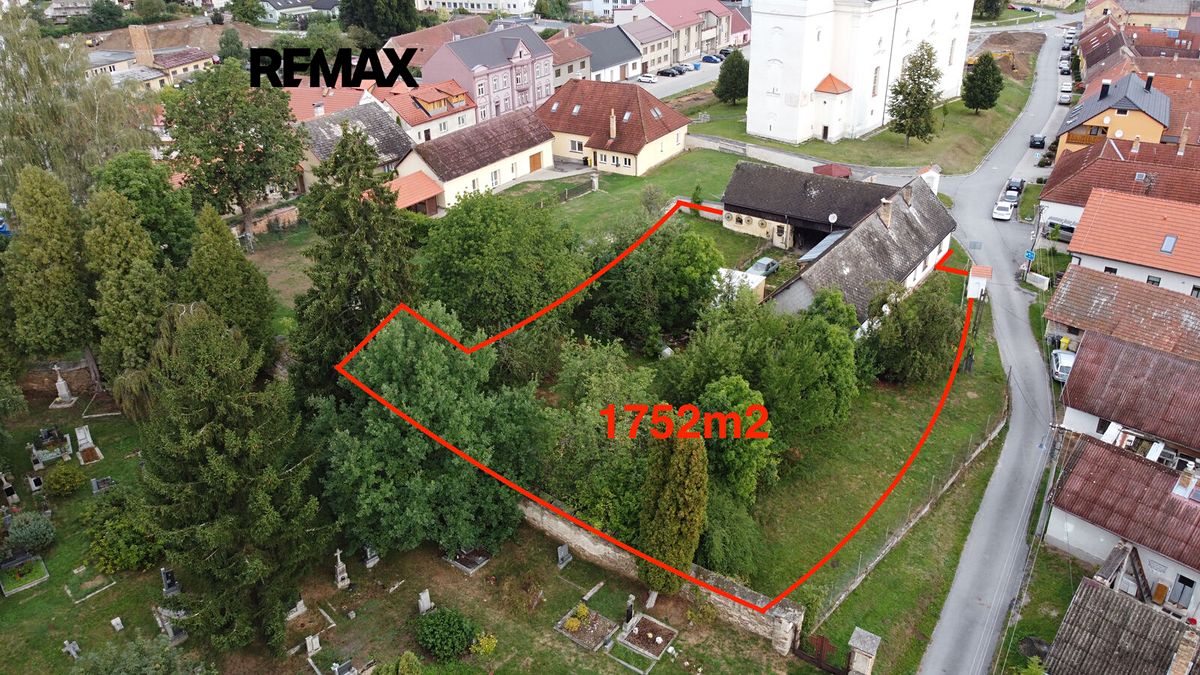 Prodej rodinného domu 128 m², pozemek 1752 m² – fotografie 3