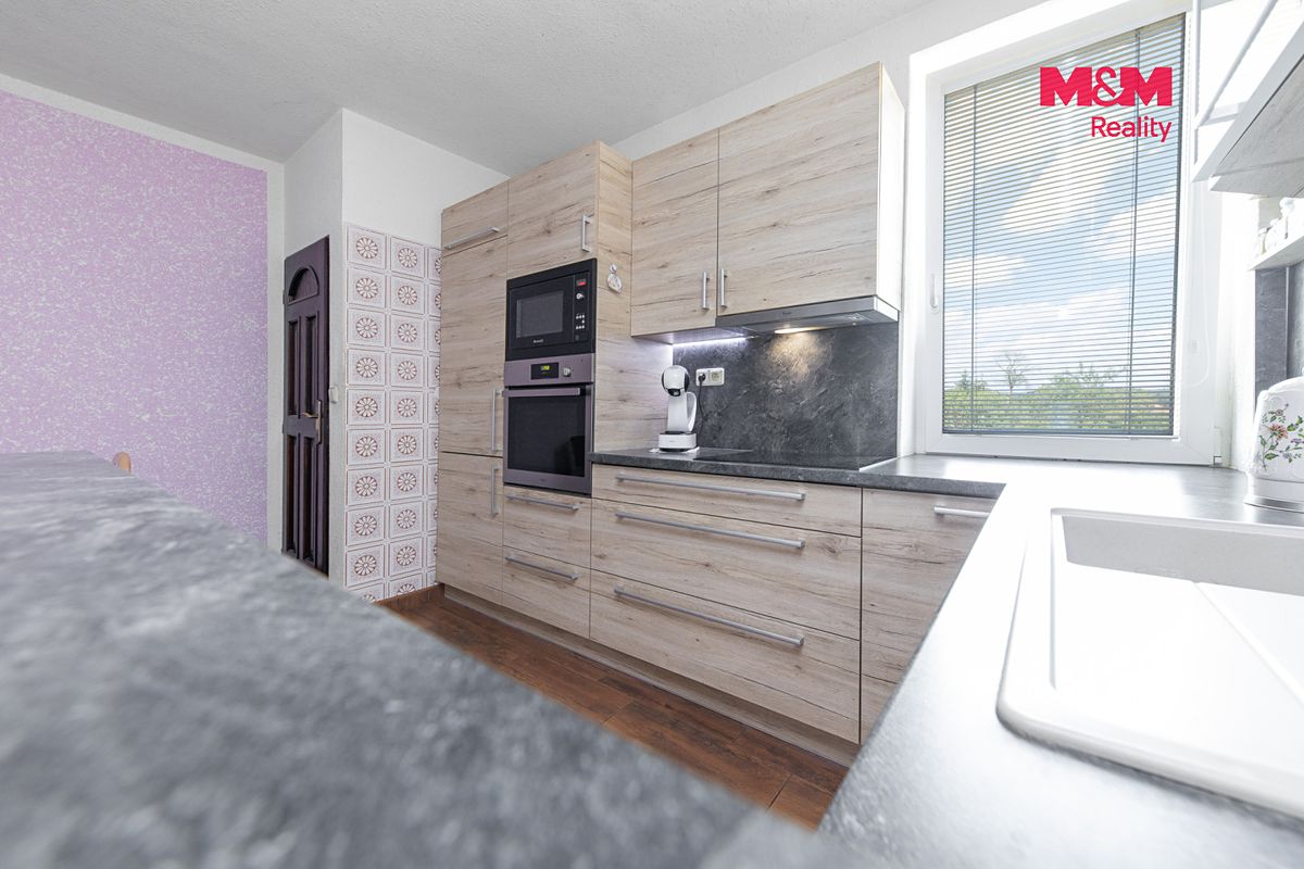 Prodej rodinného domu 190 m², pozemek 6059 m² – fotografie 2