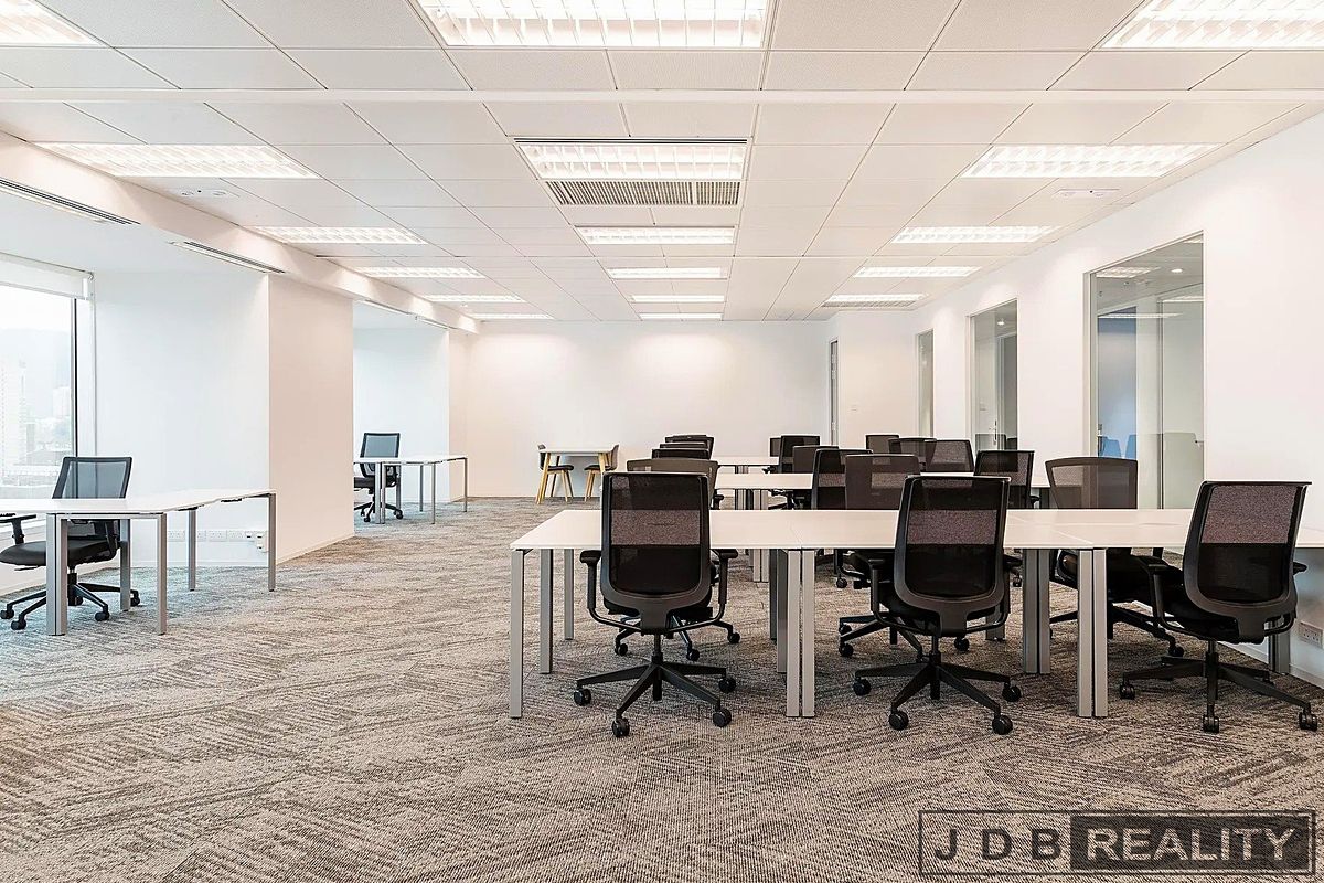 Pronájem kanceláře 150 m²