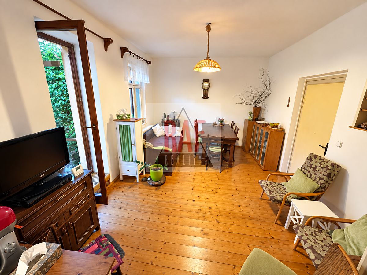Prodej rodinného domu 160 m², pozemek 659 m² – fotografie 5