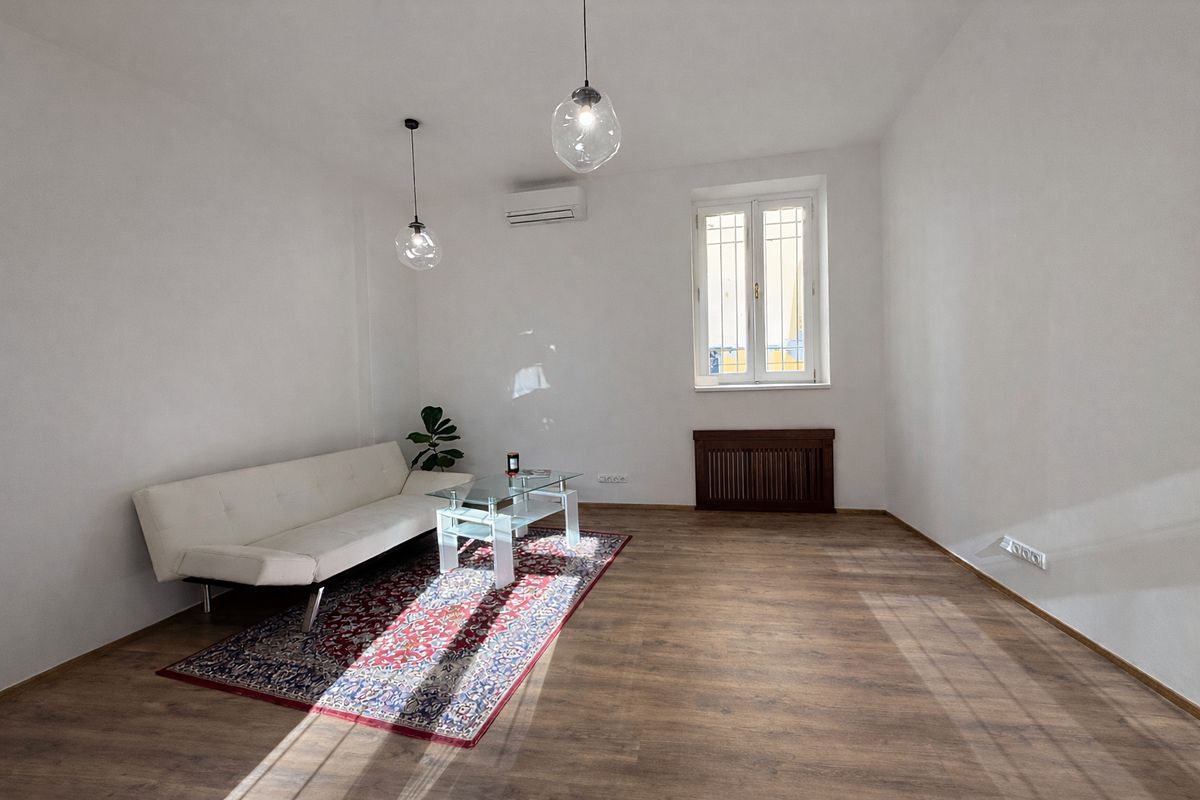 Pronájem bytu 2+1 82 m² – fotografie 4
