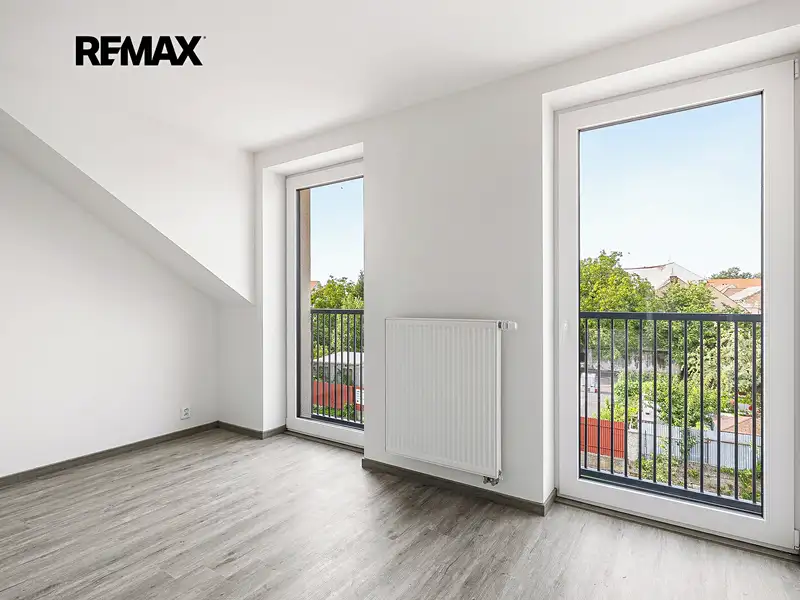 Pronájem bytu 2+kk 43 m², Český Brod – náhled fotky 2