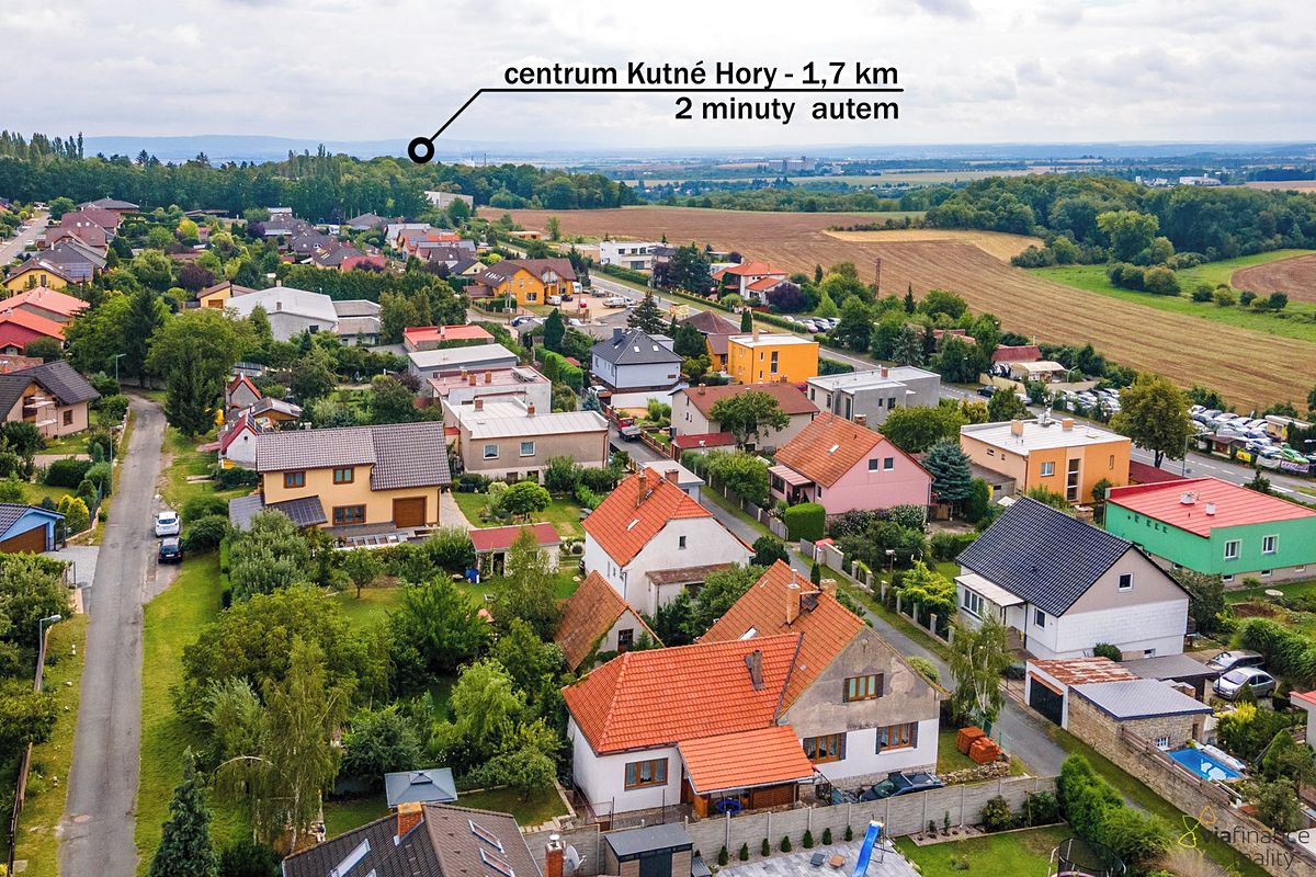 Prodej rodinného domu 160 m², pozemek 1008 m² – fotografie 5
