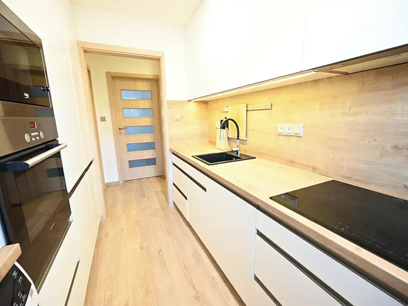 Prodej bytu 3+1 57 m², Luhačovice – náhled fotky 3