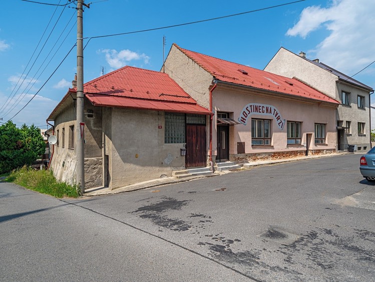 Prodej komerčního prostoru, 214 m² (4 z 27)