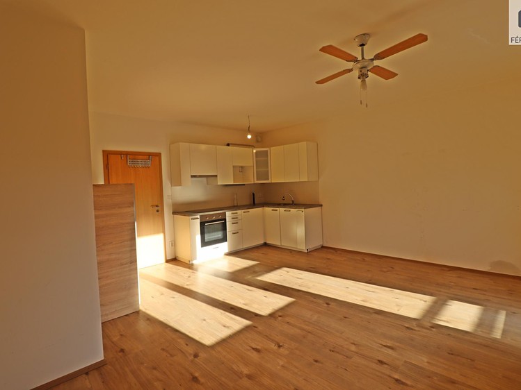 Prodej bytu 1+kk, 65 m² (17 z 28)