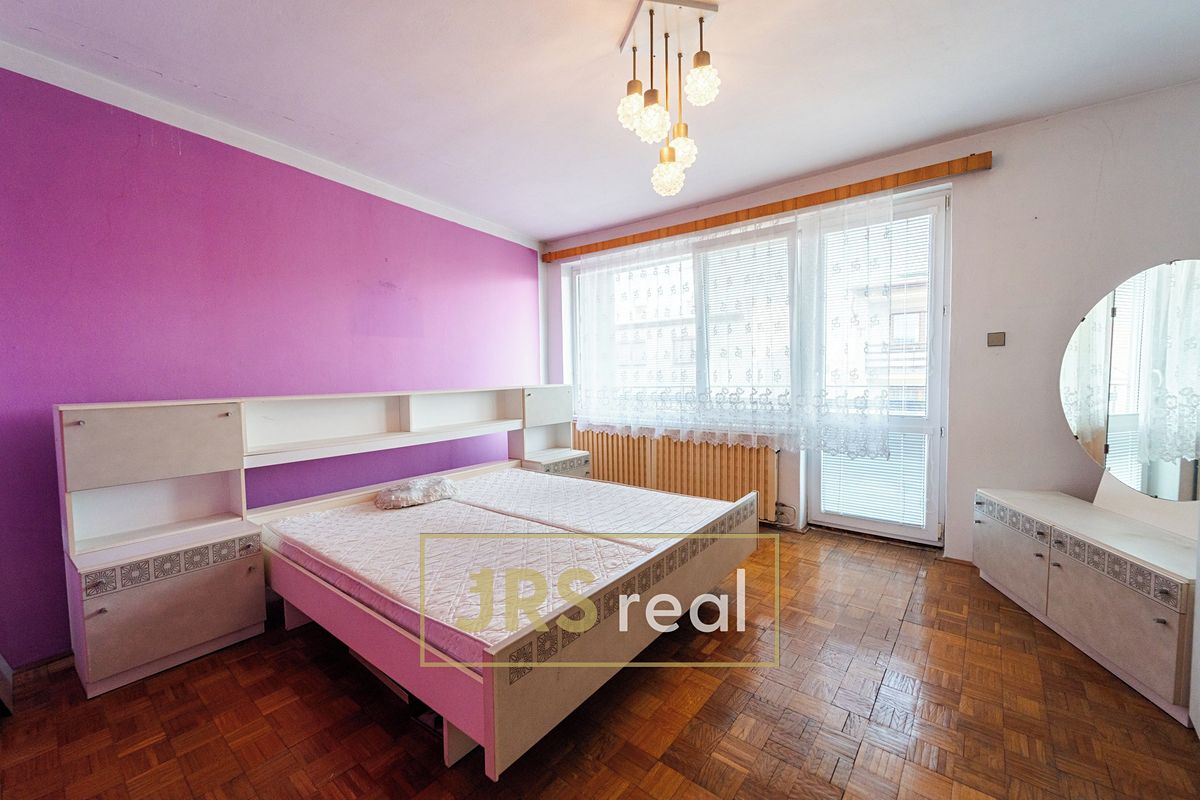 Prodej rodinného domu 200 m², pozemek 437 m² – fotografie 3
