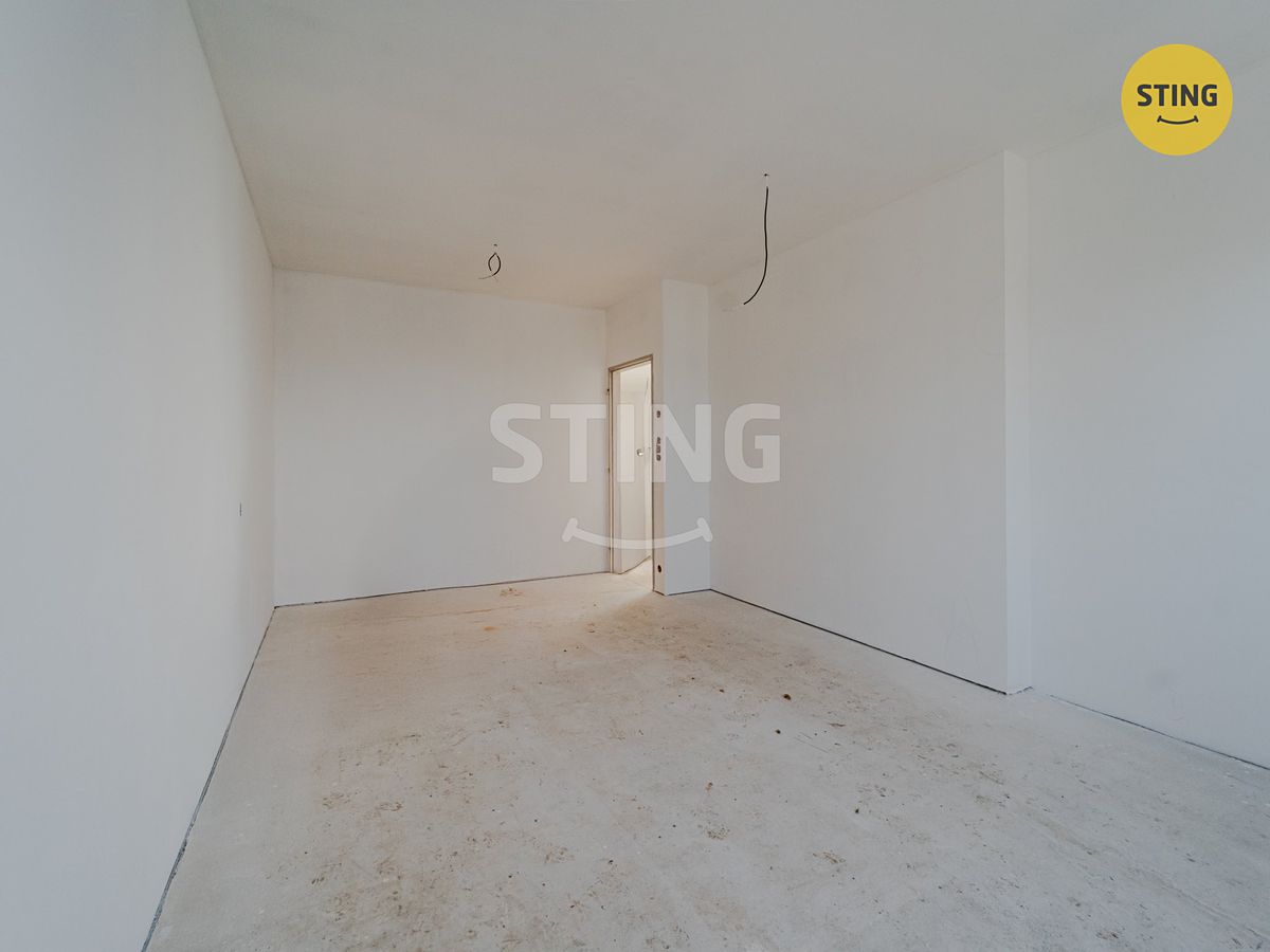 Prodej rodinného domu 94 m², pozemek 440 m² – fotografie 4