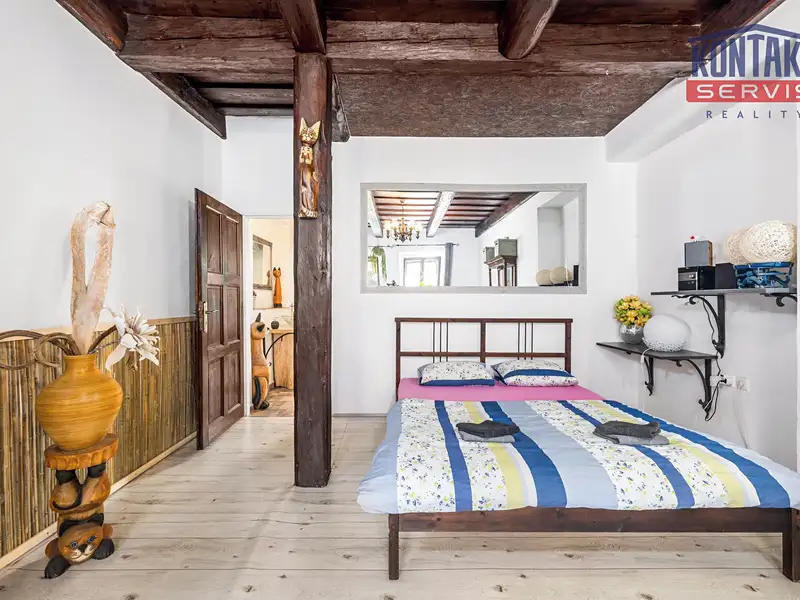 Pronájem bytu 1+kk 50 m², Prachatice – náhled fotky 1