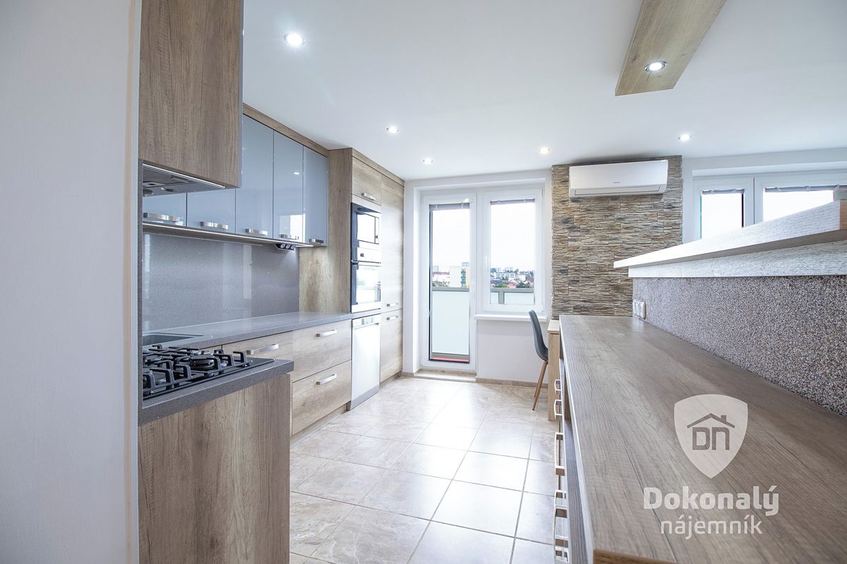 Pronájem bytu 3+kk 65 m² – fotografie 4