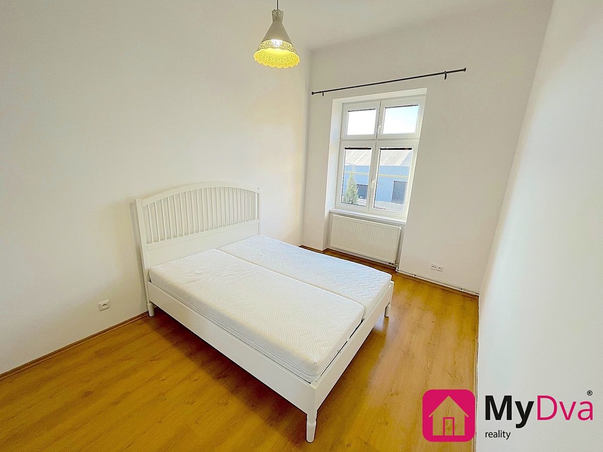 Pronájem bytu 3+kk 68 m² – fotografie 4