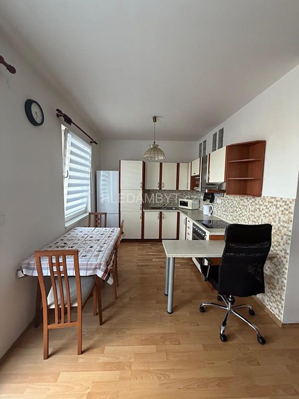 Pronájem bytu 1+1 43 m² – fotografie 4