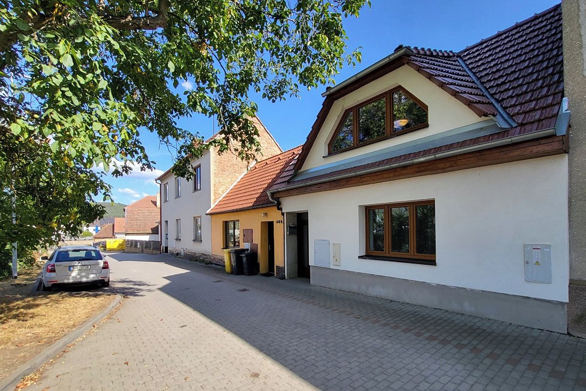Prodej rodinného domu 160 m², pozemek 218 m²