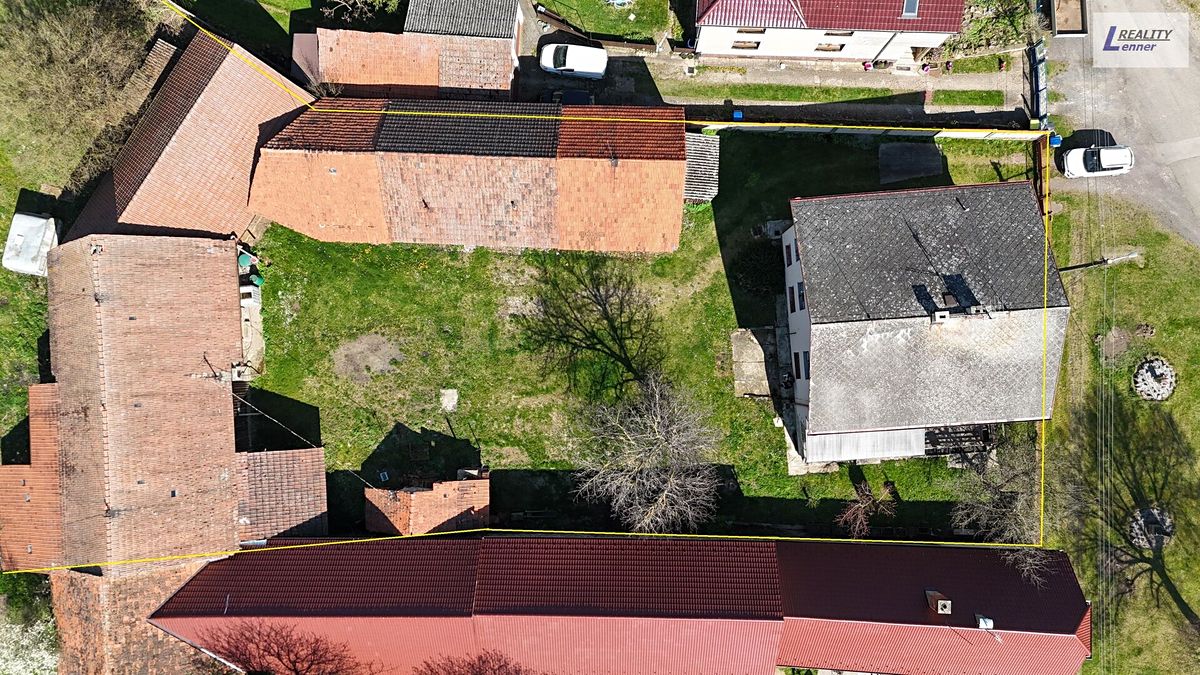 Prodej rodinného domu 300 m², pozemek 2907 m² – fotografie 5