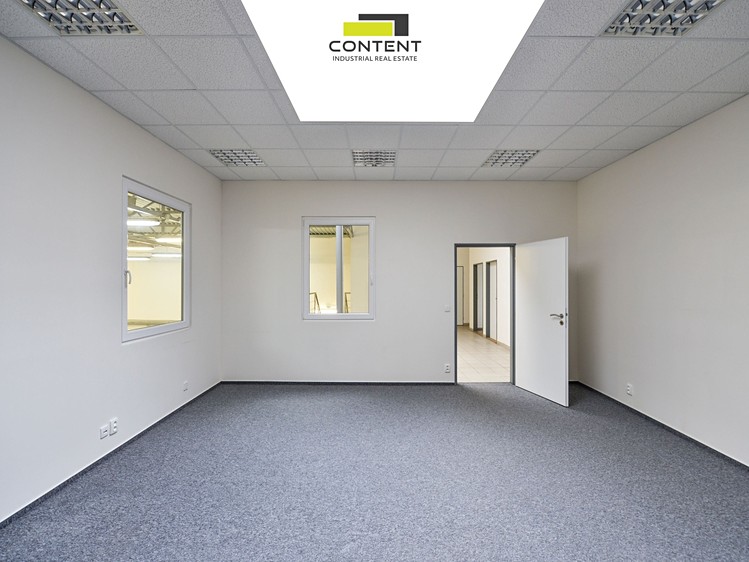 Комерційне приміщення в оренду, 1 395 м² (10 з 16)