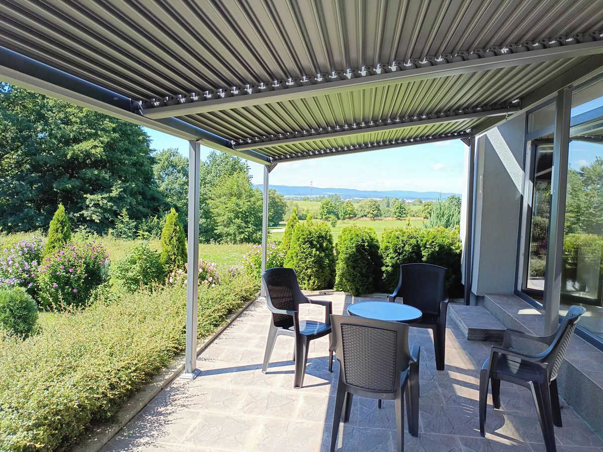 Prodej vily 170 m², pozemek 780 m² – fotografie 4