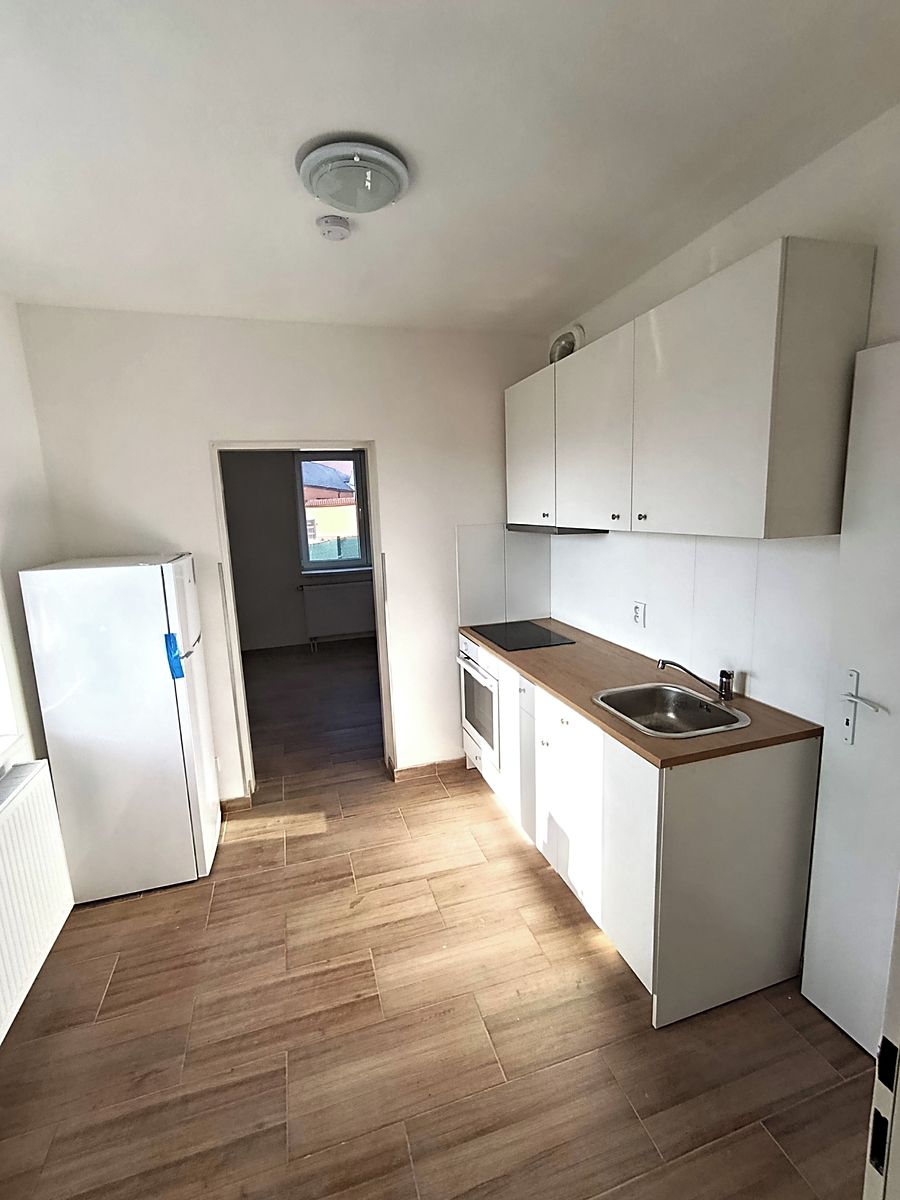 Pronájem bytu 1+1 23 m² – fotografie 2