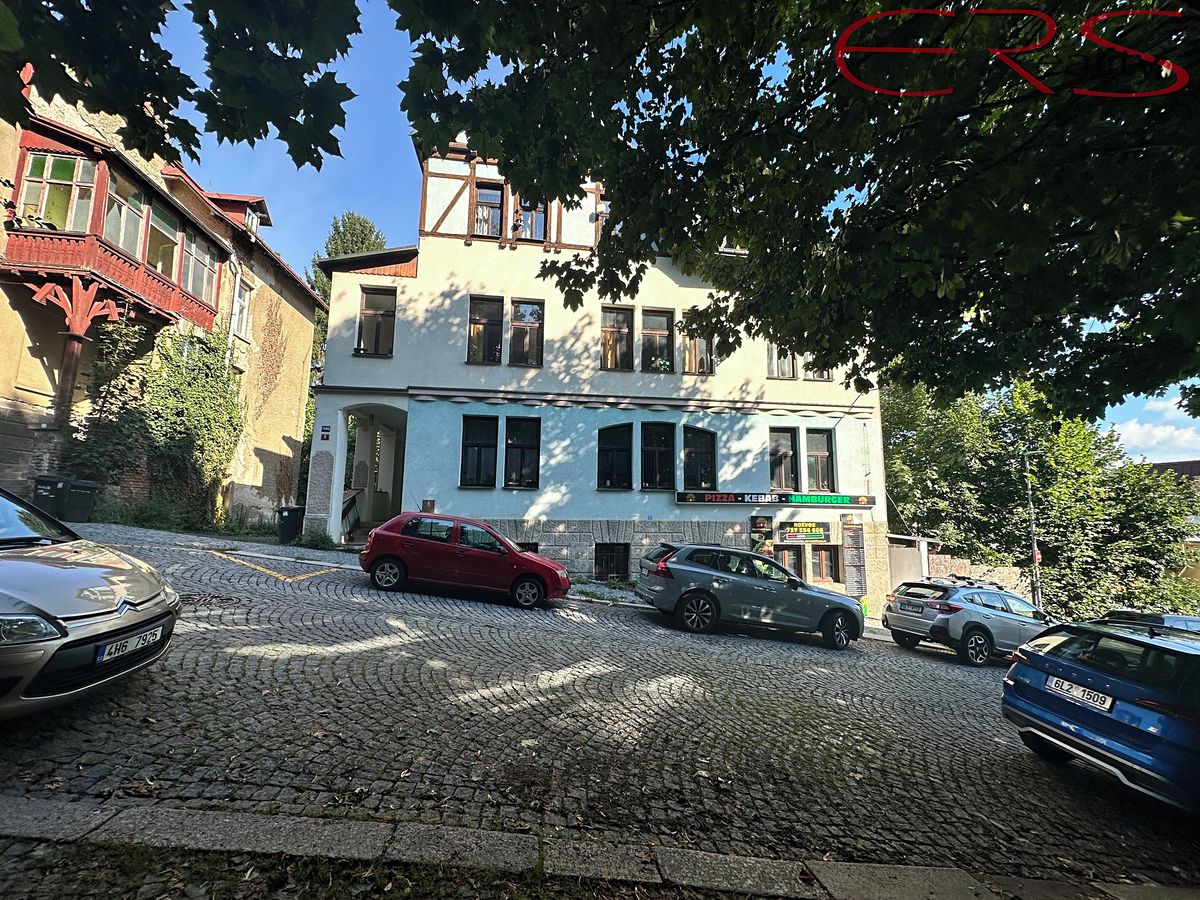 Pronájem obchodního prostoru 123 m²