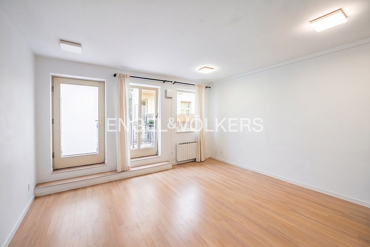 Pronájem bytu 2+kk 43 m² – fotografie 4