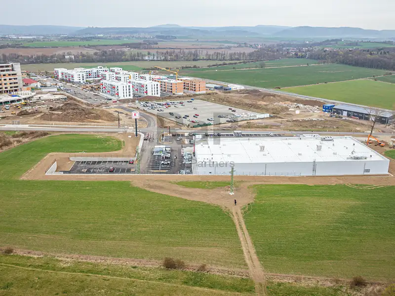 Prodej komerčního pozemku 9478 m², Hořovice – náhled fotky 3