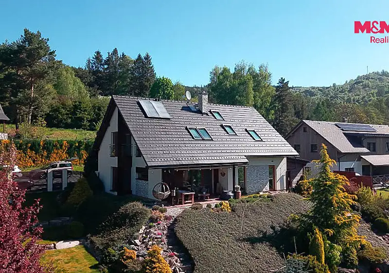 Prodej rodinného domu 179 m², pozemek 1214 m², Jeseník – náhled fotky 2