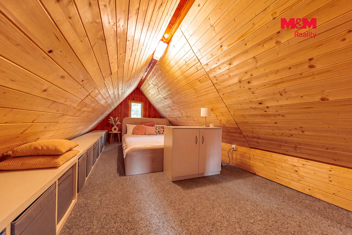 Prodej rodinného domu 91 m², pozemek 976 m² – fotografie 2