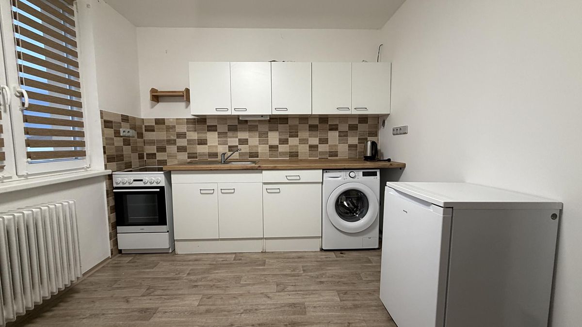 Pronájem bytu 1+1 43 m² – fotografie 2