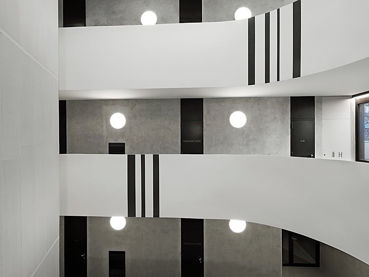 Квартира 4+kk на продаж, 116 м² (17 з 23)