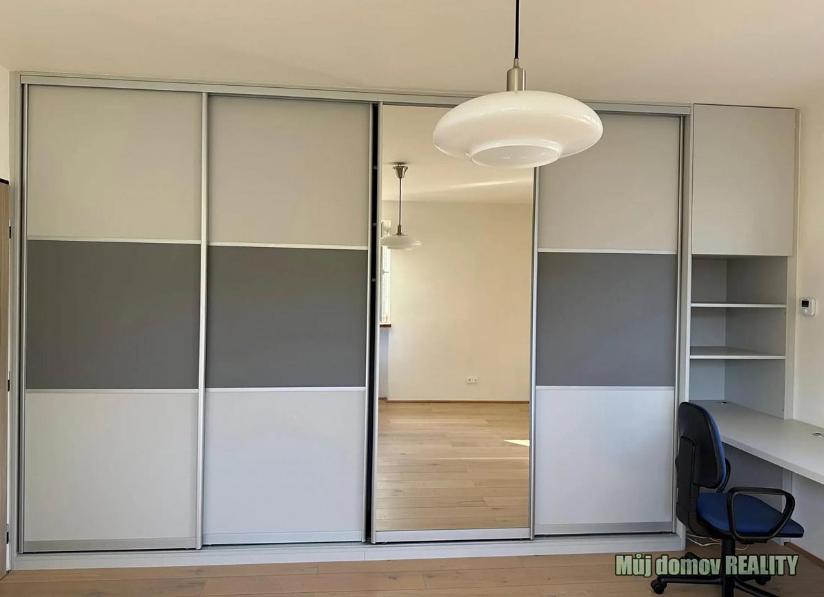 Pronájem bytu 2+1 63 m²
