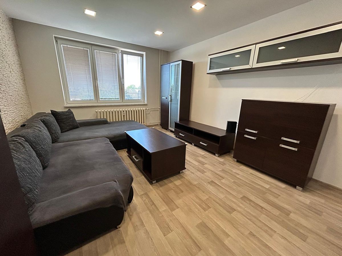 Pronájem bytu 3+1 63 m² – fotografie 4