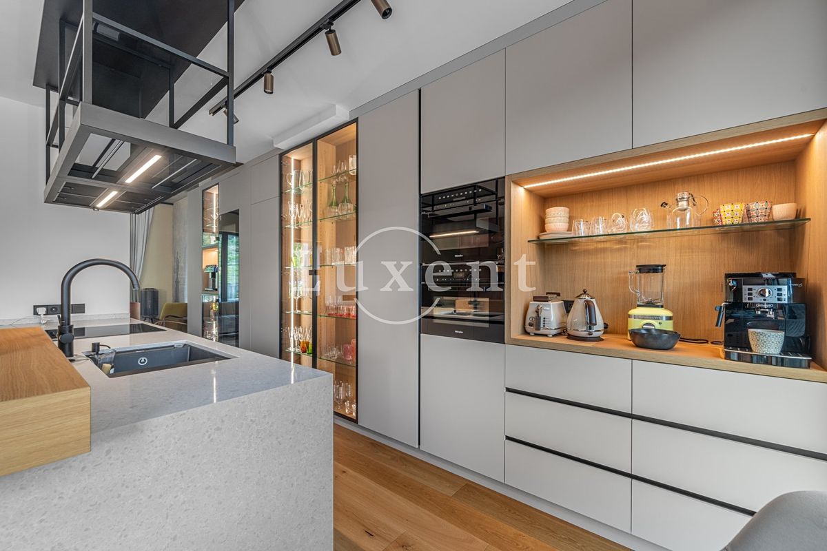 Prodej bytu 4+kk 191 m² – fotografie 3