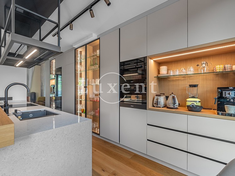 Prodej bytu 4+kk, 191 m² (3 z 25)